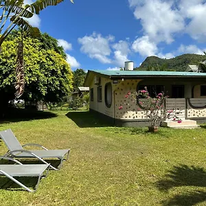 88 Days Self Catering Holidays & Chalet Baie Lazare (Mahe)