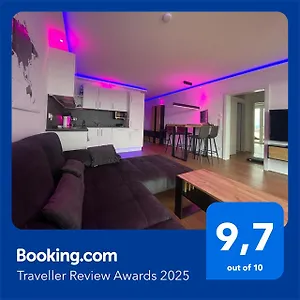 100 Qm Penthouse, Self-check-in, 2 Parkplaetze Apartment Graz